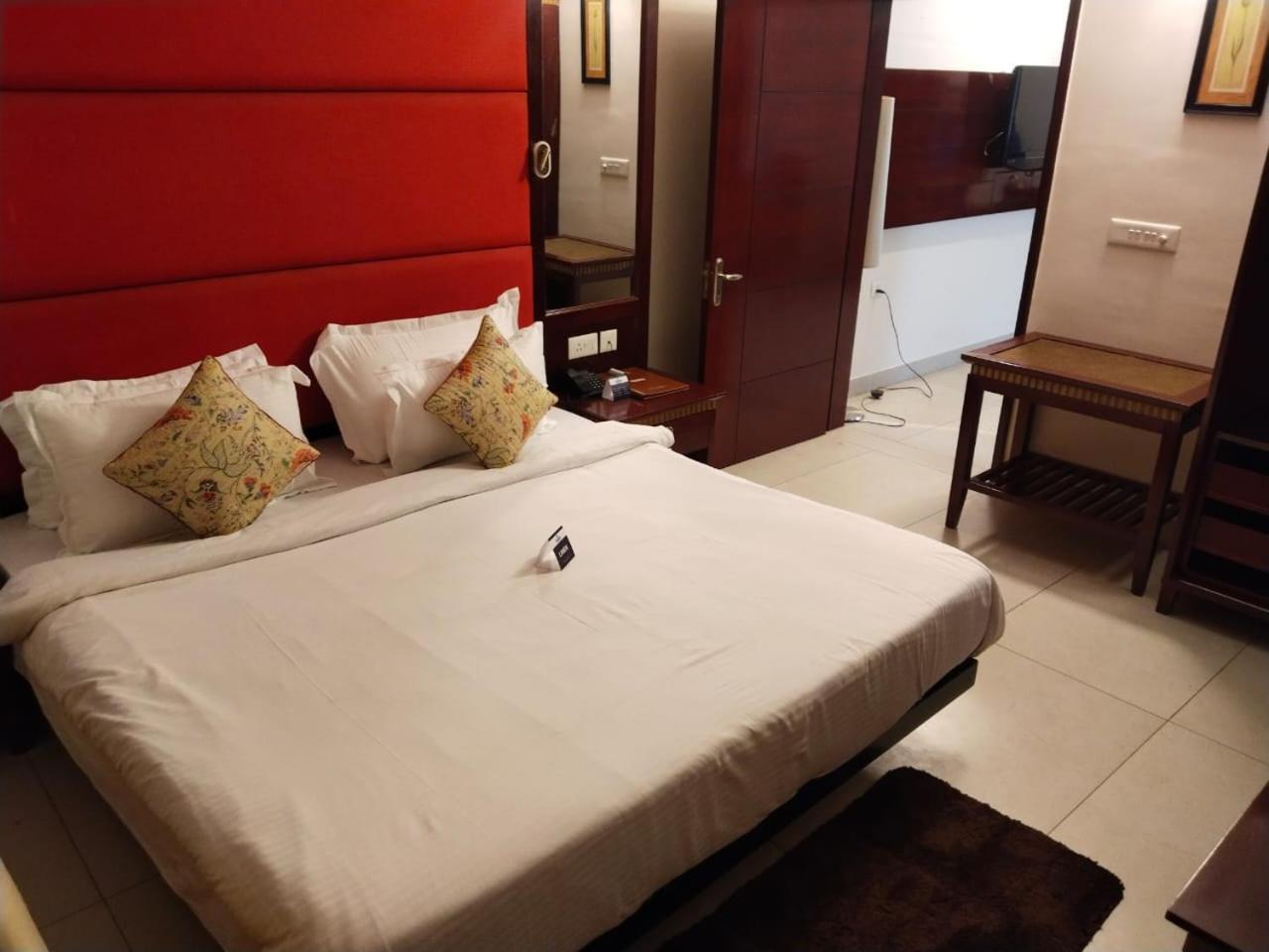 Hotel Crestmont Ashapurna Jaipur, Banipark Extérieur photo